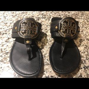 Tory Burch Amanda Thong Sandals - size 7